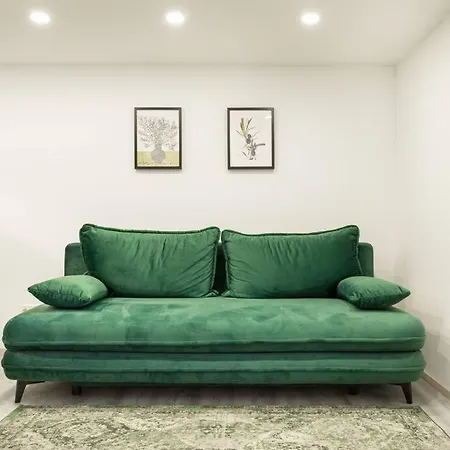 Apartament E39 Eotvos