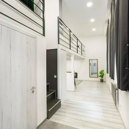 Apartament E39 Eotvos *